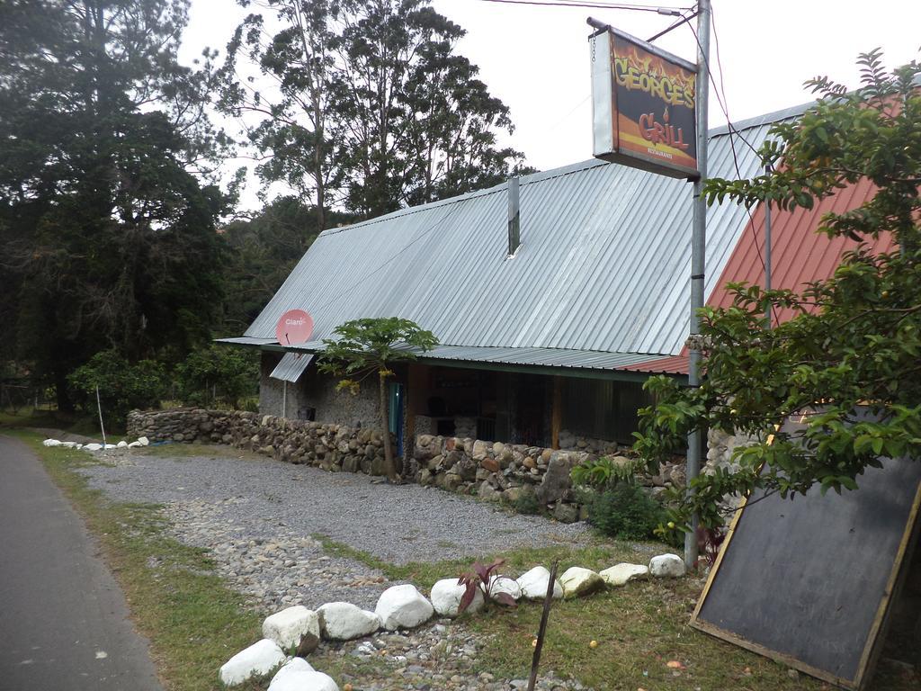 Fireside Inn And Grill Boquete Exterior photo